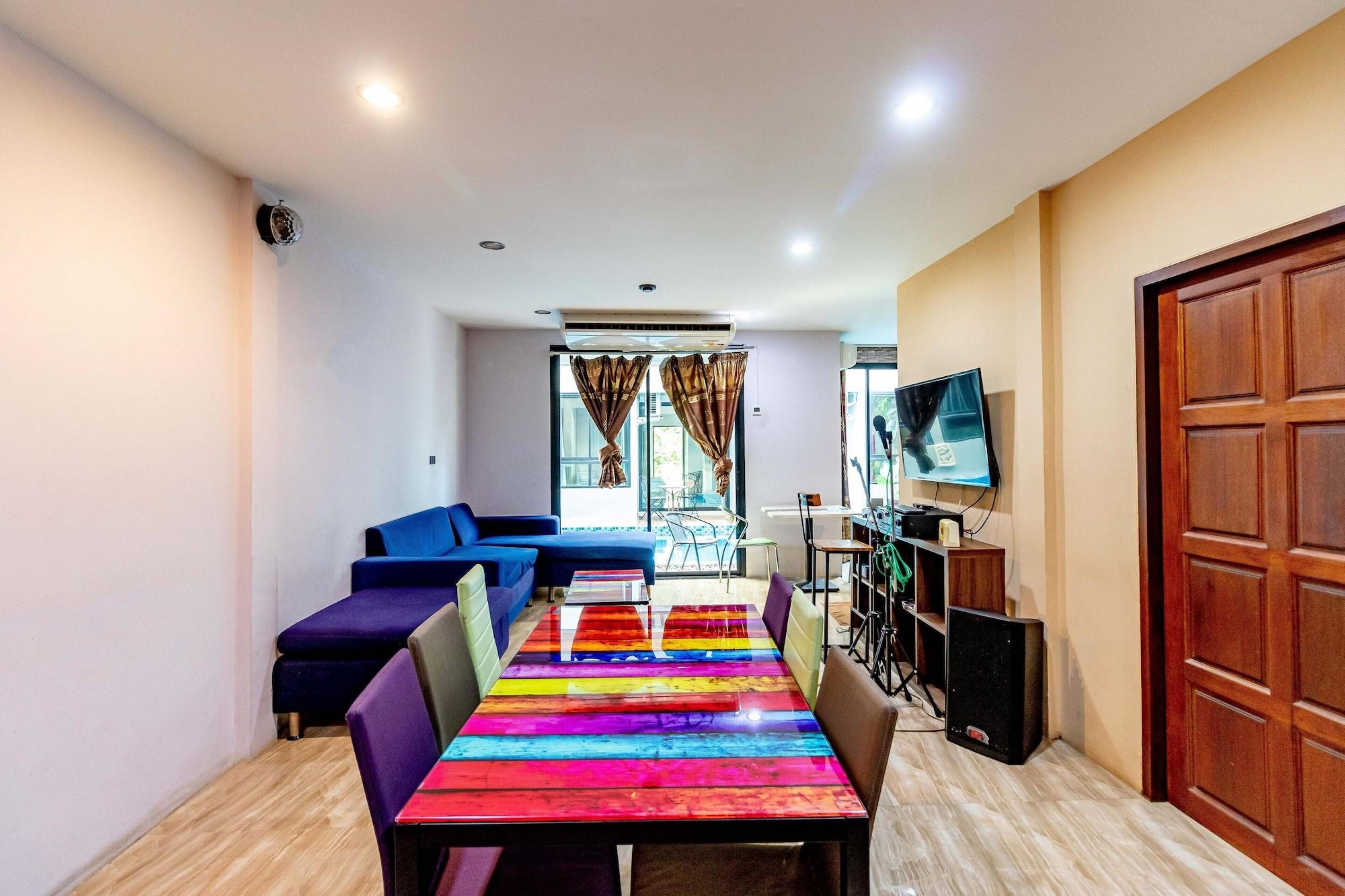 The Pool Resort Bangkok Extérieur photo
