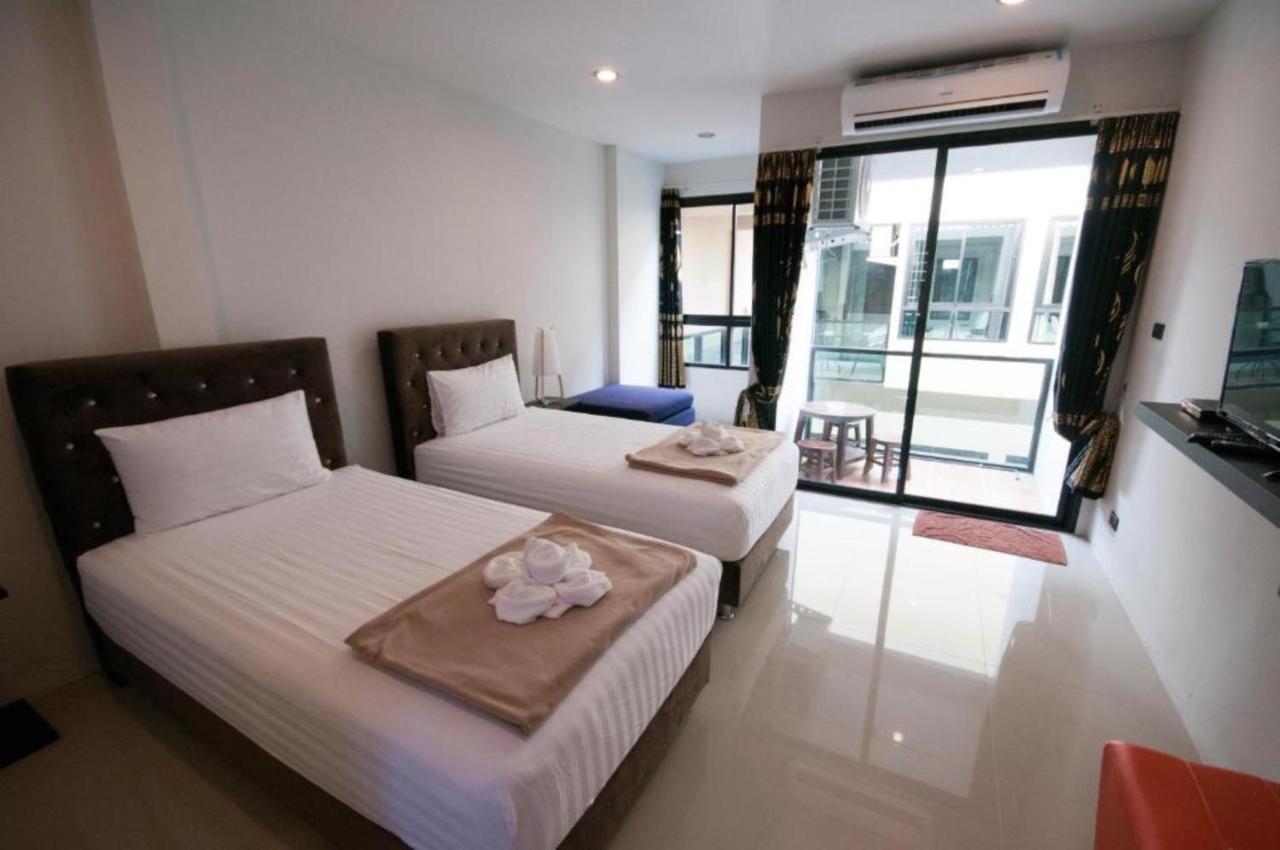 The Pool Resort Bangkok Extérieur photo
