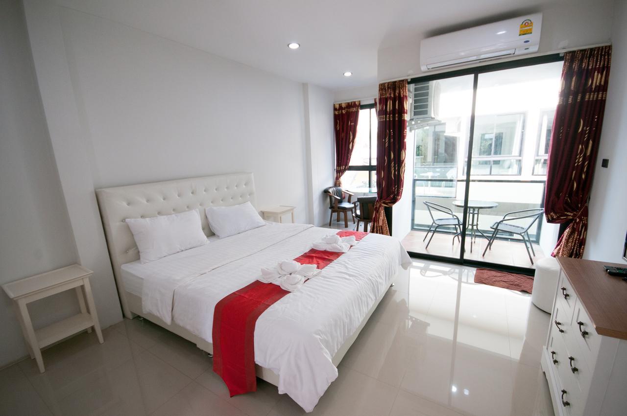 The Pool Resort Bangkok Extérieur photo